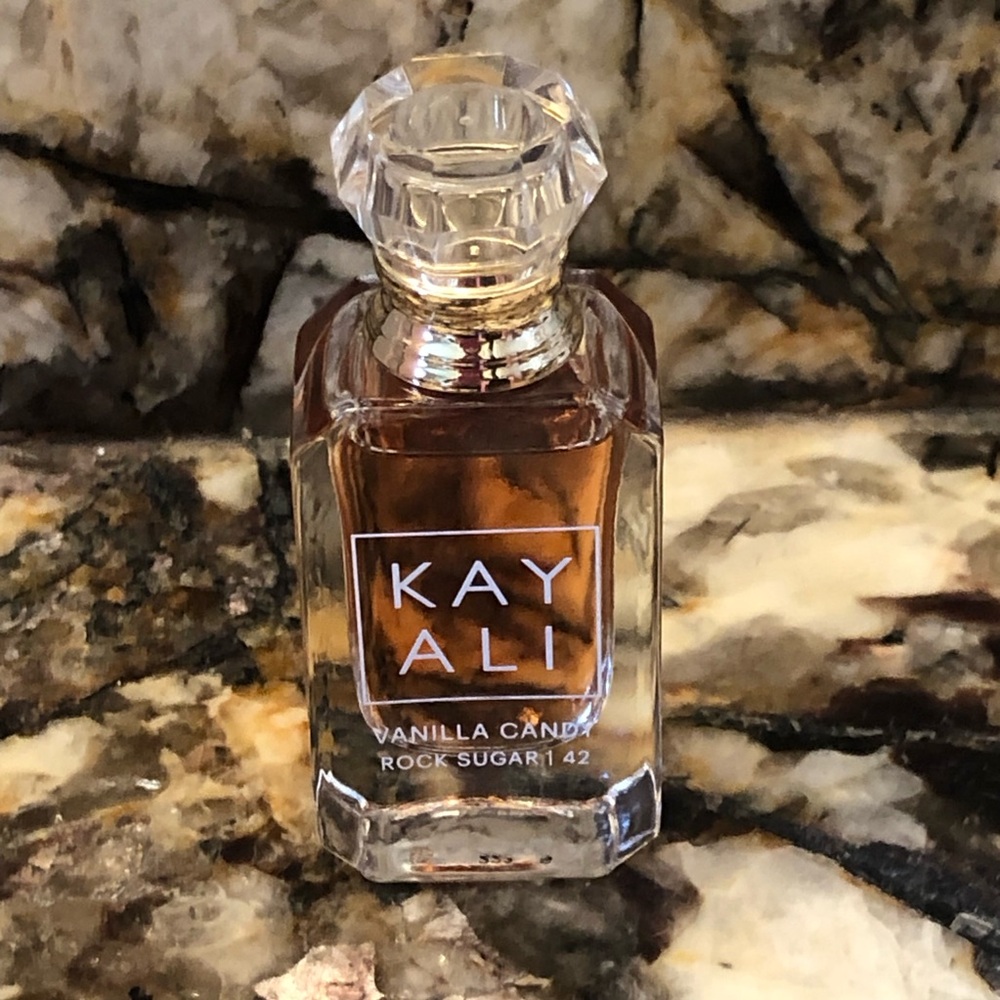 Kayali Vanilla Candy Rock Sugar 42 EDP 5ml Dabber New in Box NIB - Picture 2 of 3